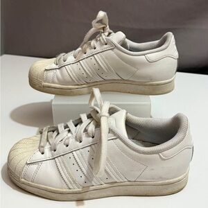 Adidas Superstar white sneakers, size 5